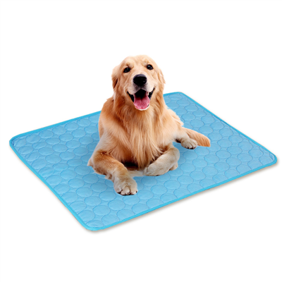 Koelende zijden zomer hondenkoelmat